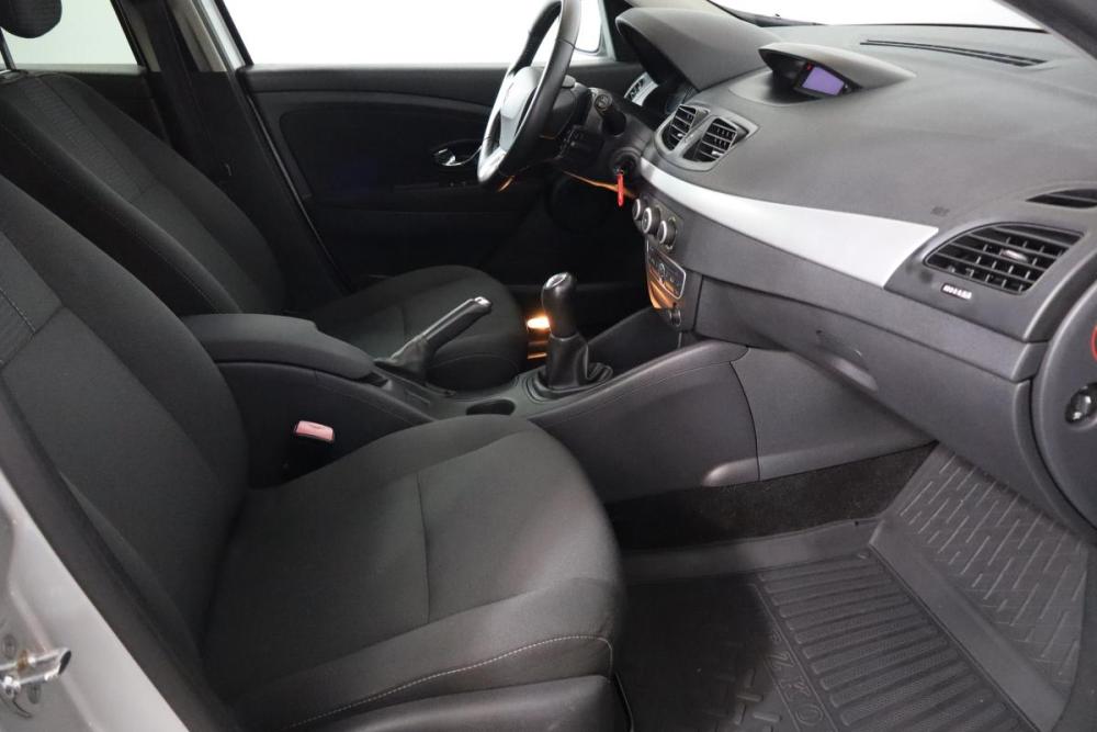 Renault Fluence I Санкт-Петербург  - изображение 10