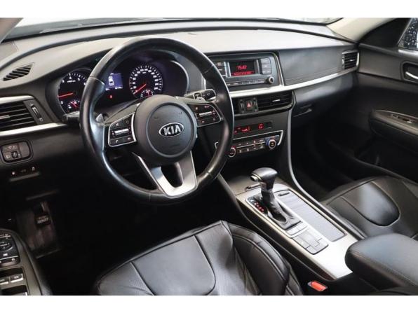 Kia Optima IV Рестайлинг с пробегом 2019 года, цена 1 946 000 рублей, 32175 км, седан, Автокод Объявления