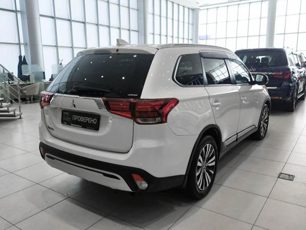 Mitsubishi Outlander III Рестайлинг 3 с пробегом 2020 года, цена 2 599 000 рублей, 74016 км, внедорожник, Автокод Объявления