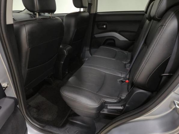 Mitsubishi Outlander II с пробегом 2008 года, цена 1 000 000 рублей, 179504 км, внедорожник, Автокод Объявления