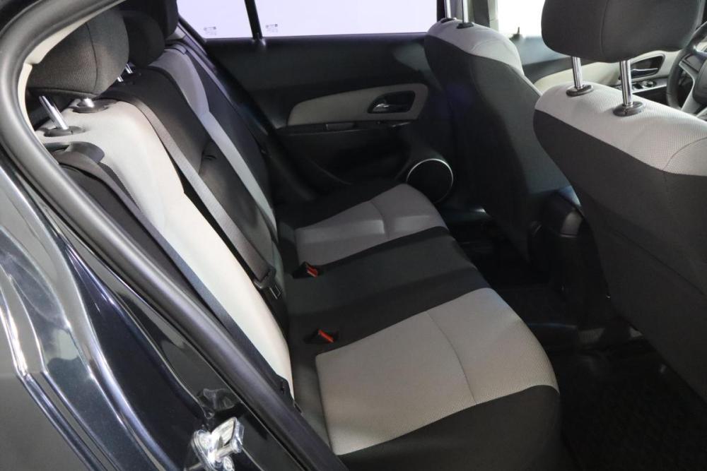 Chevrolet Cruze I Рестайлинг Санкт-Петербург  - изображение 12