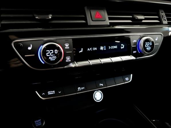 Audi A4 V (B9) с пробегом 2017 года, цена 2 650 000 рублей, 96863 км, седан, Автокод Объявления