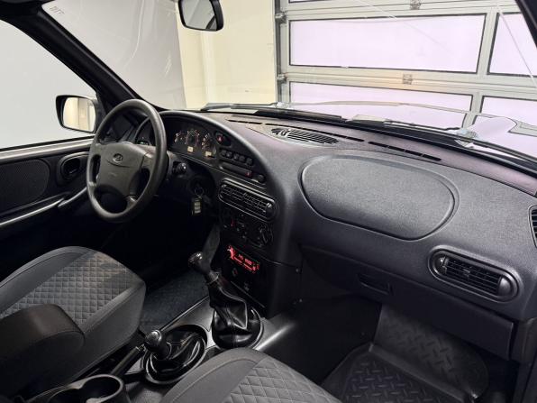 Lada (ВАЗ) Niva Travel I с пробегом 2022 года, цена 975 000 рублей, 57618 км, внедорожник, Автокод Объявления