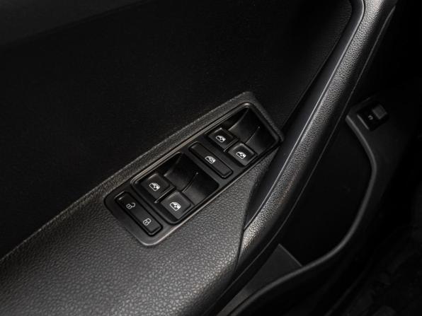 Jetta VA3 с пробегом 2023 года, цена 1 130 000 рублей, 83322 км, седан, Автокод Объявления