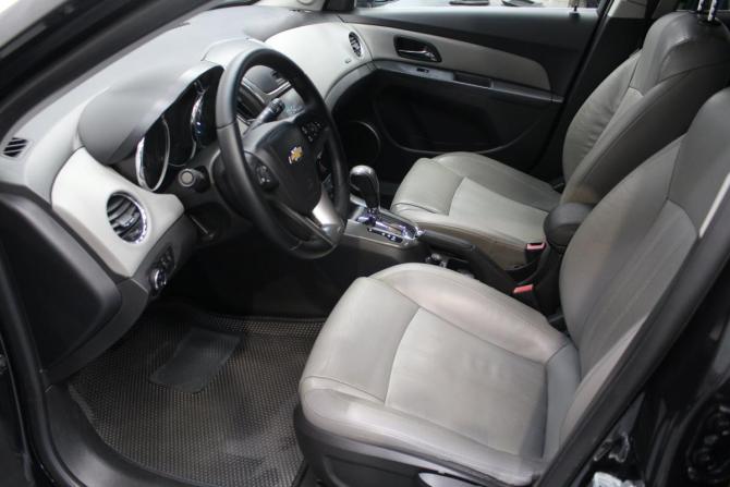 Chevrolet Cruze I Рестайлинг с пробегом 2013 года, цена 799 000 рублей, 211000 км, хэтчбек, Автокод Объявления