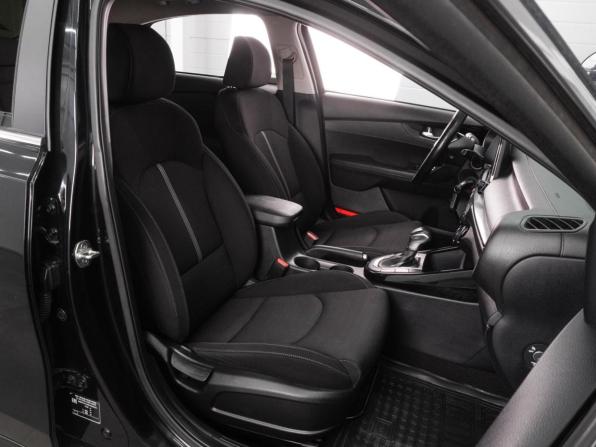 Kia Cerato IV с пробегом 2019 года, цена 1 649 000 рублей, 170563 км, седан, Автокод Объявления