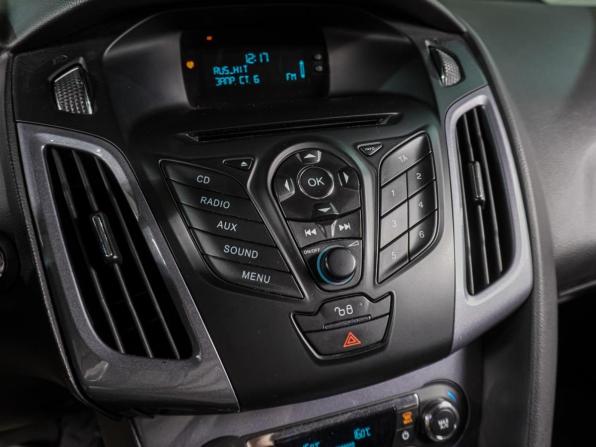 Ford Focus III с пробегом 2015 года, цена 899 000 рублей, 142157 км, хэтчбек, Автокод Объявления