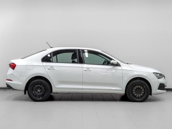 Skoda Rapid II с пробегом 2021 года, цена 1 350 000 рублей, 133318 км, лифтбек, Автокод Объявления