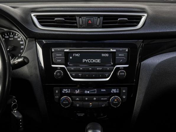 Nissan Qashqai II с пробегом 2015 года, цена 1 790 000 рублей, 114919 км, внедорожник, Автокод Объявления