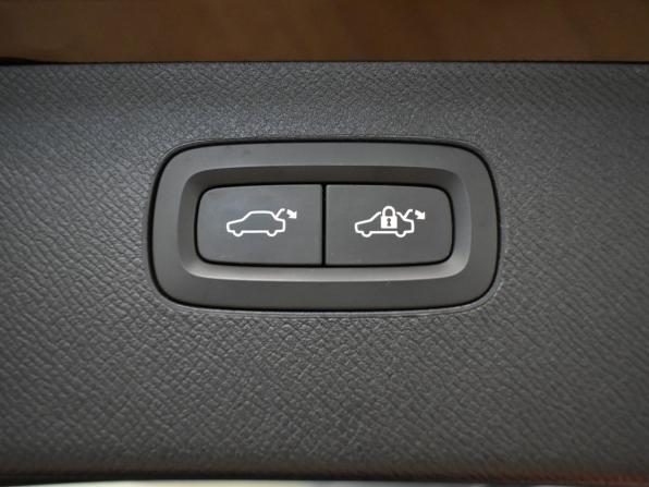 Volvo XC90 II с пробегом 2018 года, цена 3 949 000 рублей, 148500 км, внедорожник, Автокод Объявления