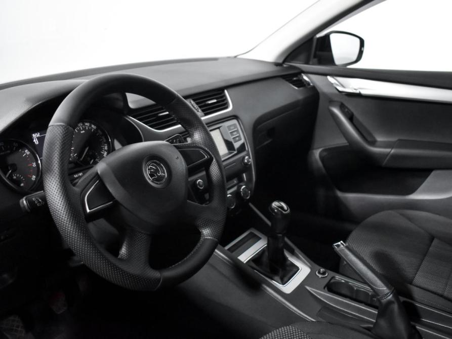 Skoda Octavia III (A7) Санкт-Петербург  - изображение 10