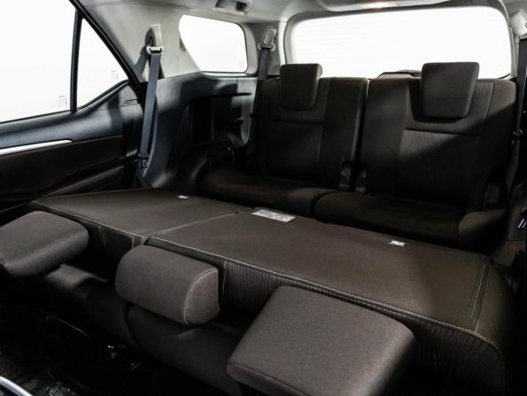 Toyota Fortuner II с пробегом 2018 года, цена 2 699 000 рублей, 266384 км, внедорожник, Автокод Объявления