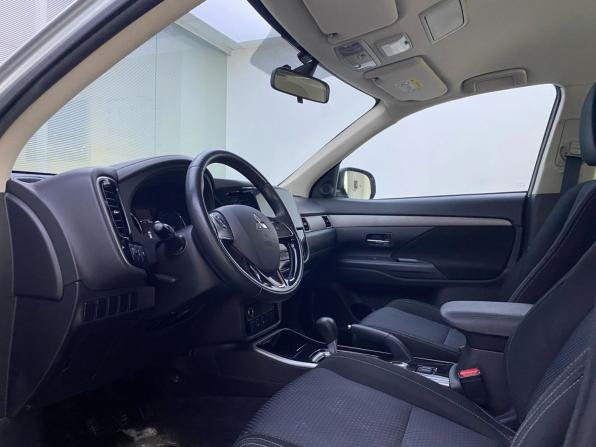 Mitsubishi Outlander III Рестайлинг 3 с пробегом 2018 года, цена 1 995 000 рублей, 134401 км, внедорожник, Автокод Объявления