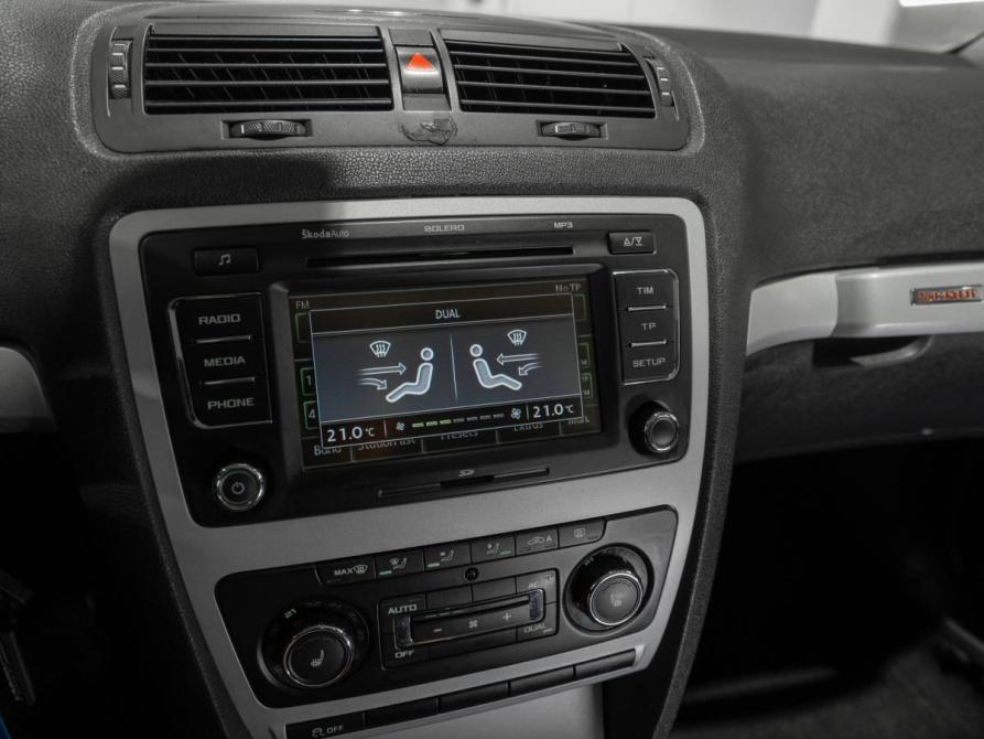 Skoda Octavia II (A5) Рестайлинг Москва  - изображение 19