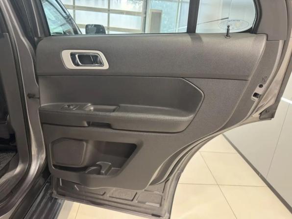 Ford Explorer V с пробегом 2012 года, цена 1 899 000 рублей, 133000 км, внедорожник, Автокод Объявления