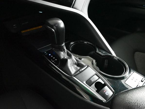 Toyota Camry VIII (XV70) с пробегом 2018 года, цена 2 650 000 рублей, 102503 км, седан, Автокод Объявления