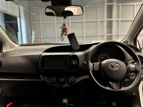 Toyota Vitz III (XP130) Рестайлинг 2 с пробегом 2019 года, цена 977 000 рублей, 91044 км, хэтчбек, Автокод Объявления