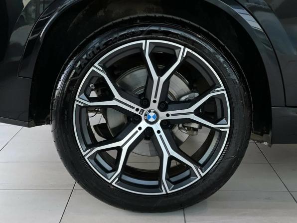 BMW X5 IV (G05/G18) Рестайлинг с пробегом 2025 года, цена 8 995 000 рублей, 19177 км, внедорожник, Автокод Объявления