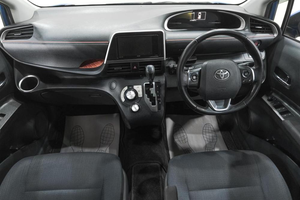 Toyota Sienta II Новокузнецк  - изображение 12
