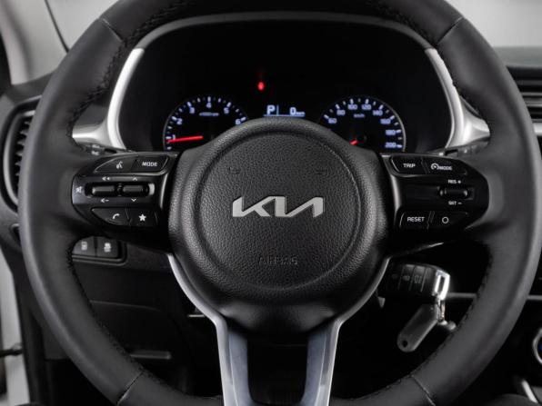 Kia Rio IV Рестайлинг с пробегом 2021 года, цена 1 719 000 рублей, 115588 км, хэтчбек, Автокод Объявления