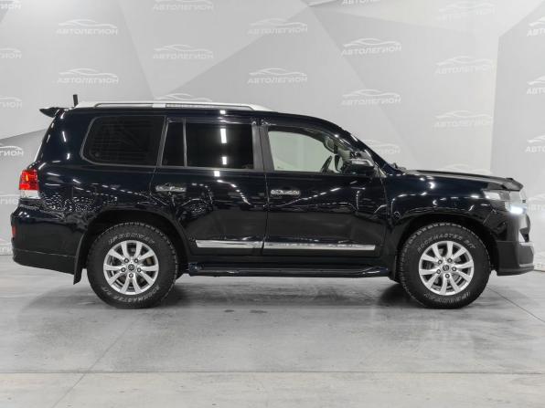 Toyota Land Cruiser 200 Series Рестайлинг 1 с пробегом 2012 года, цена 4 150 000 рублей, 200000 км, внедорожник, Автокод Объявления