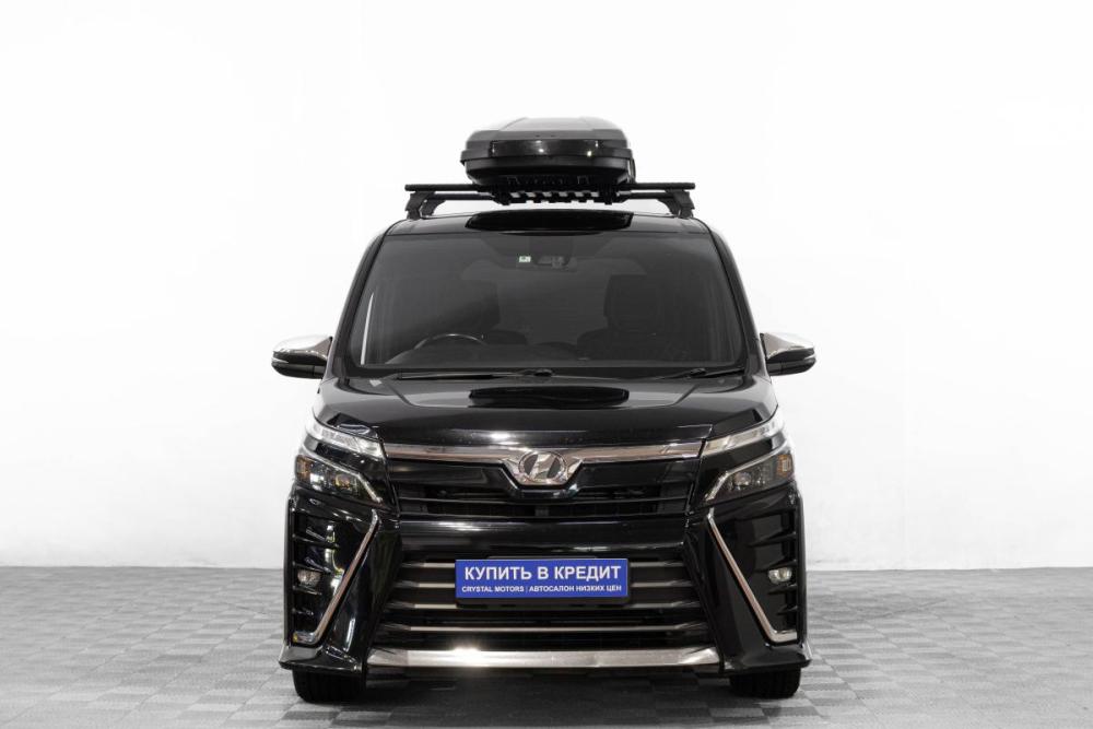 Toyota Voxy III (R80) Рестайлинг Барнаул  - изображение 2