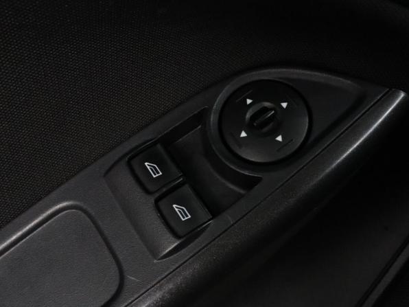 Ford Focus III Рестайлинг с пробегом 2019 года, цена 1 120 000 рублей, 201900 км, хэтчбек, Автокод Объявления