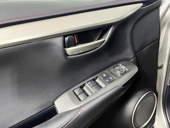 Lexus NX I с пробегом 2015 года, цена 3 140 000 рублей, 106284 км, внедорожник, Автокод Объявления