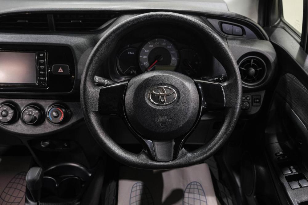 Toyota Vitz III (XP130) Рестайлинг 2 Новокузнецк  - изображение 21