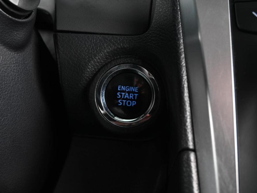 Toyota Camry VII (XV50) Рестайлинг Ростов-на-Дону  - изображение 16