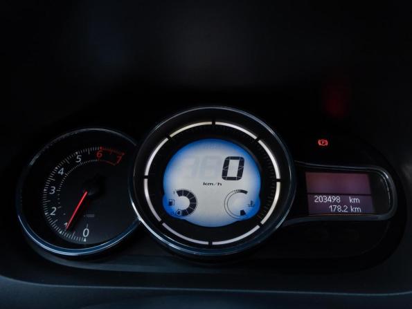 Renault Fluence I Рестайлинг с пробегом 2013 года, цена 839 000 рублей, 203498 км, седан, Автокод Объявления