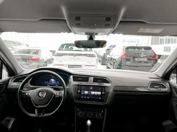 Volkswagen Tiguan II с пробегом 2018 года, цена 2 930 000 рублей, 62768 км, внедорожник, Автокод Объявления