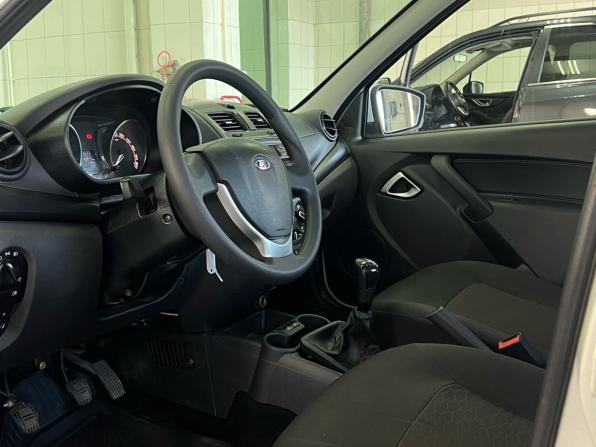 Lada (ВАЗ) Granta I Рестайлинг с пробегом 2023 года, цена 820 000 рублей, 40845 км, седан, Автокод Объявления