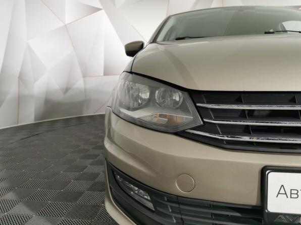 Volkswagen Polo V Рестайлинг с пробегом 2016 года, цена 935 150 рублей, 105354 км, седан, Автокод Объявления