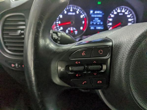 Kia Rio IV с пробегом 2018 года, цена 1 350 000 рублей, 103000 км, седан, Автокод Объявления