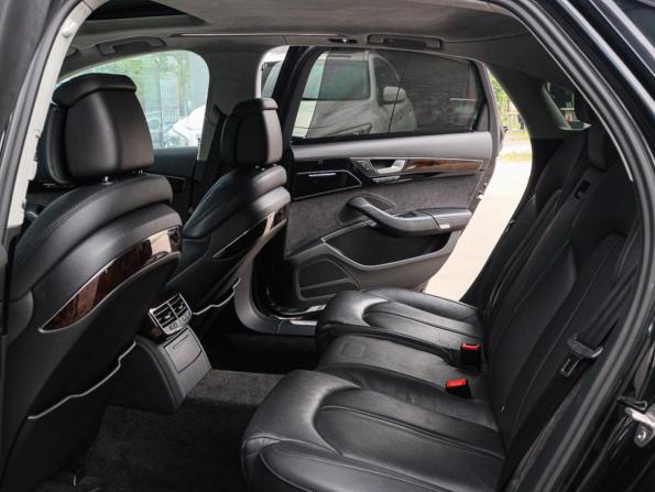 Audi A8 III (D4) Рестайлинг с пробегом 2015 года, цена 2 800 000 рублей, 76326 км, седан, Автокод Объявления