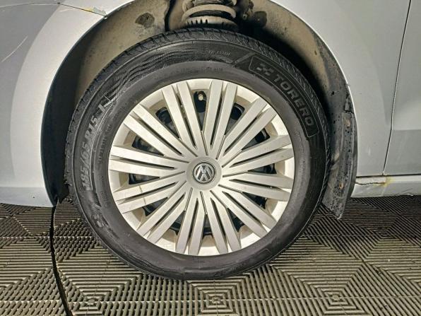 Volkswagen Polo V Рестайлинг с пробегом 2016 года, цена 835 000 рублей, 182000 км, седан, Автокод Объявления