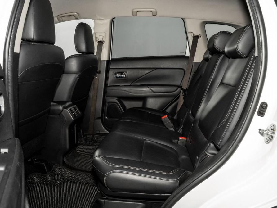 Mitsubishi Outlander III Рестайлинг 3 Иркутск  - изображение 7