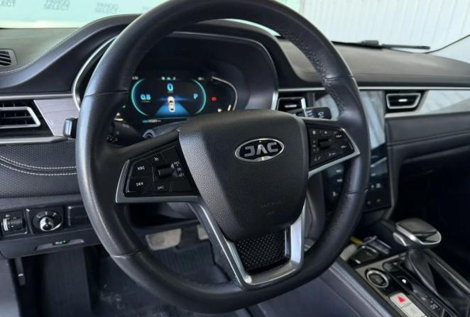JAC J7 I с пробегом 2022 года, цена 1 070 000 рублей, 57223 км, лифтбек, Автокод Объявления
