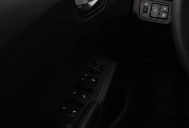 Hyundai Solaris II Рестайлинг с пробегом 2021 года, цена 1 270 000 рублей, 206500 км, седан, Автокод Объявления
