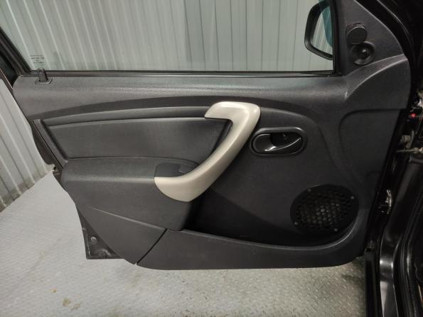 Renault Sandero I с пробегом 2013 года, цена 399 000 рублей, 257372 км, хэтчбек, Автокод Объявления