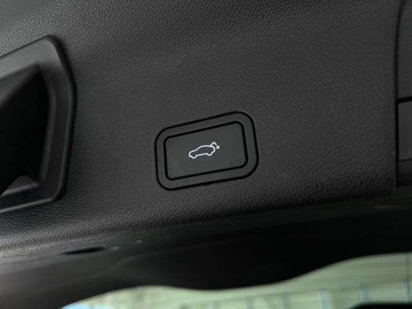 Geely Atlas Pro с пробегом 2023 года, цена 2 299 000 рублей, 15438 км, внедорожник, Автокод Объявления