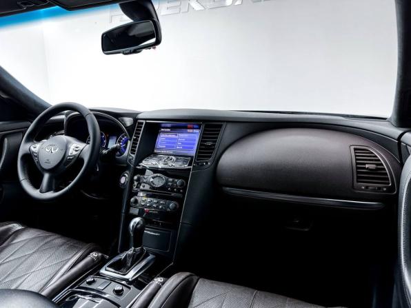 Infiniti QX70 с пробегом 2015 года, цена 3 399 000 рублей, 110000 км, внедорожник, Автокод Объявления