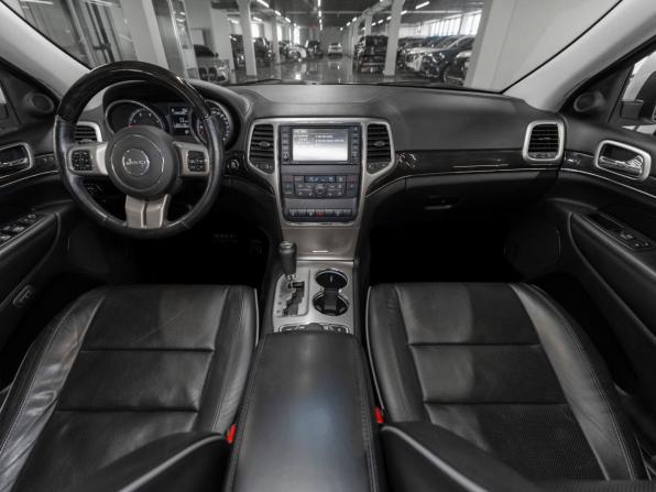 Jeep Grand Cherokee IV (WK2) с пробегом 2012 года, цена 1 880 000 рублей, 189587 км, внедорожник, Автокод Объявления
