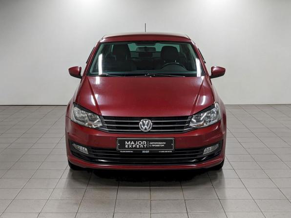Volkswagen Polo V Рестайлинг с пробегом 2018 года, цена 990 000 рублей, 217546 км, седан, Автокод Объявления