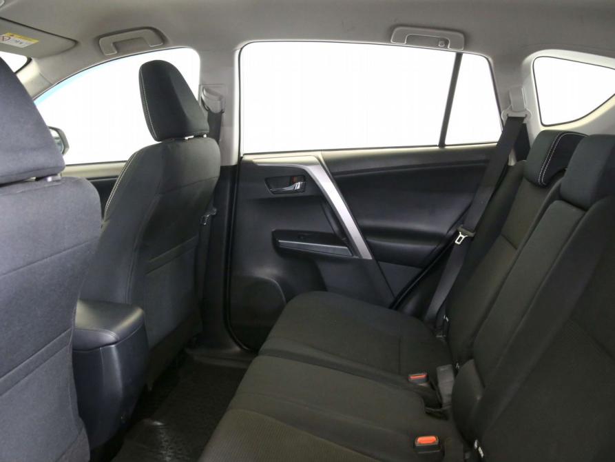 Toyota RAV4 IV (XA40) Рестайлинг Санкт-Петербург  - изображение 18