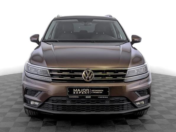 Volkswagen Tiguan II с пробегом 2018 года, цена 2 250 000 рублей, 101371 км, внедорожник, Автокод Объявления