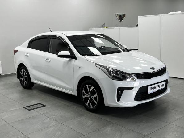 Kia Rio IV с пробегом 2018 года, цена 1 299 000 рублей, 144044 км, седан, Автокод Объявления