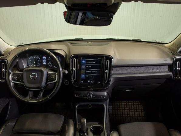 Volvo XC40 I с пробегом 2019 года, цена 2 170 000 рублей, 220536 км, внедорожник, Автокод Объявления
