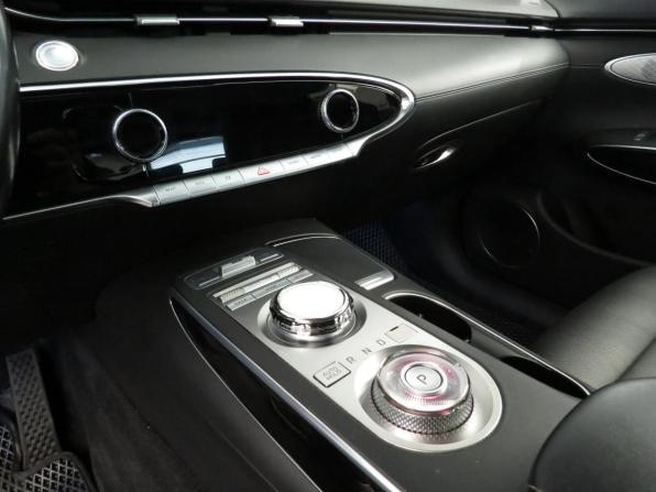Genesis GV70 I с пробегом 2021 года, цена 4 220 000 рублей, 98000 км, внедорожник, Автокод Объявления